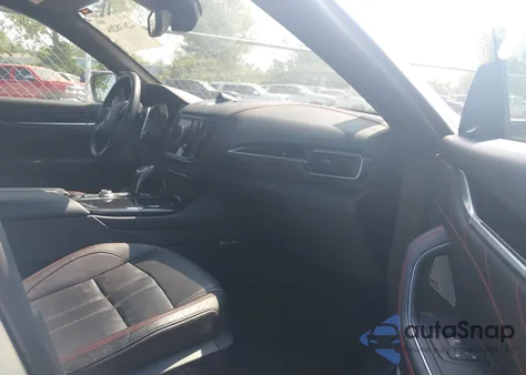 2021 Maserati Levante Gransport из США, поврежденный, VIN ZN661XUS6MX372210